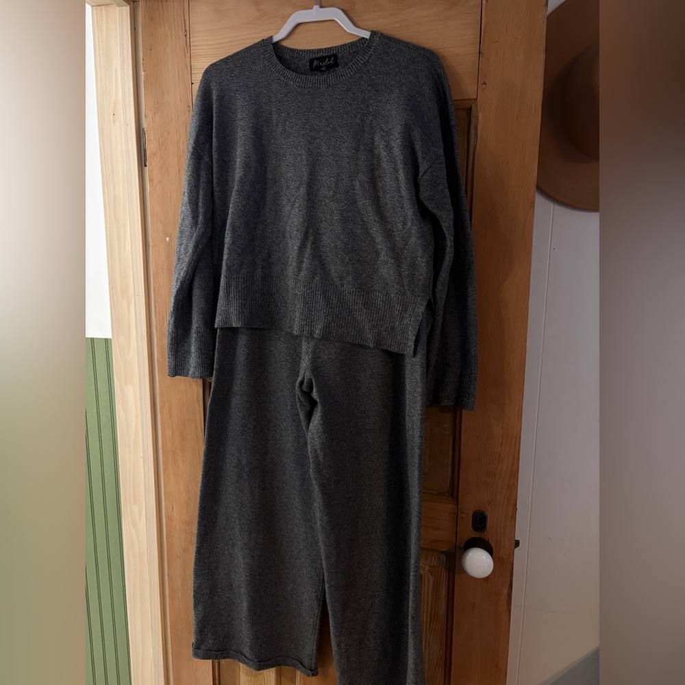 Marled Charcoal Knit Top